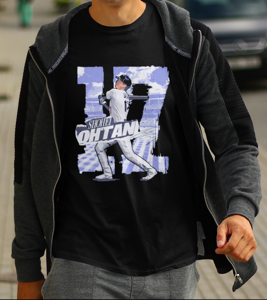 Shohei Ohtani Baseball Cartoon 17 Signature T-Shirt