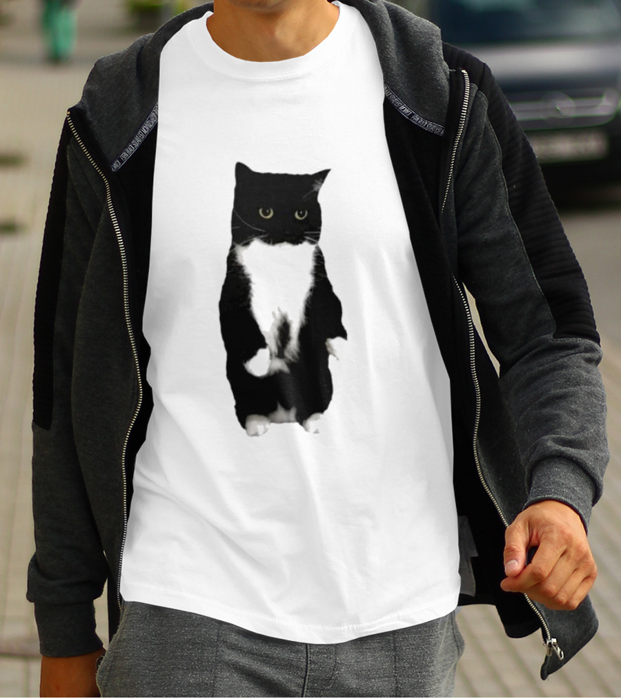 Cat Unico Uniuni Black And White Standing Cat T-Shirt