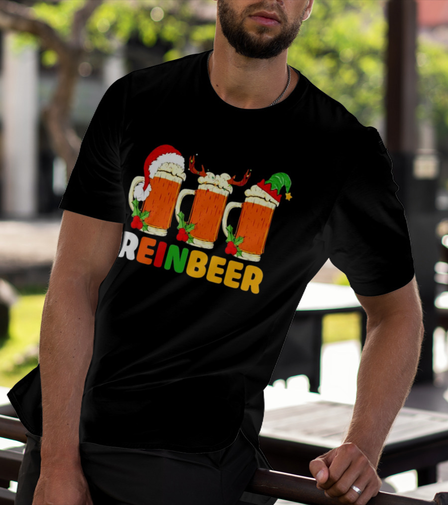 Reinbeer Merry Christmas Funny Beer Mugs With Santa And Elf Hats And Reindeer Antlers T-Shirt