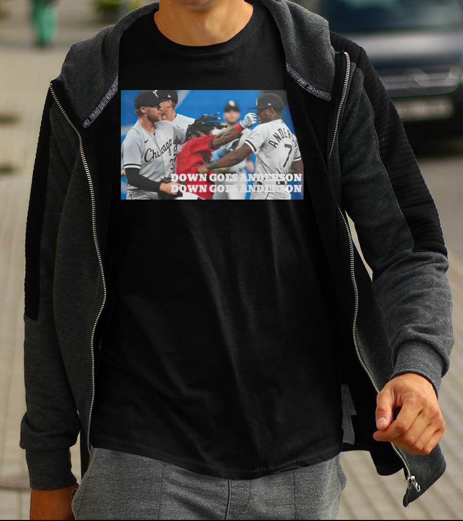 Ramírez Down Goes Anderson Chicago Baseball Confrontation T-Shirt