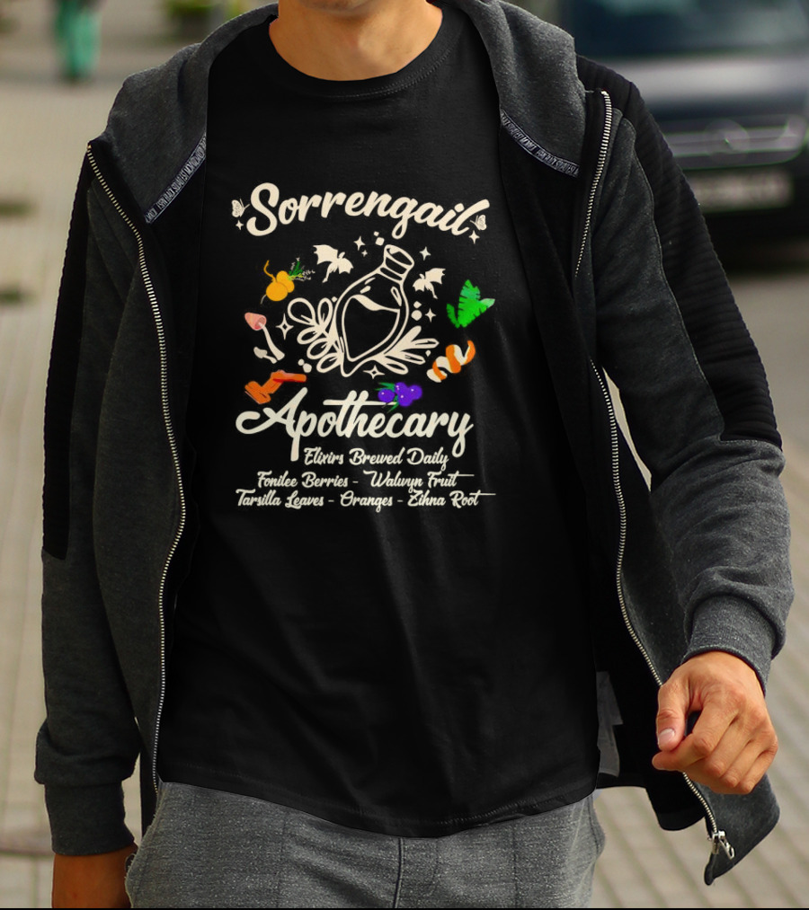 Sorrengail Apothecary Elixirs Brewed Daily Fonilee Berries Waluyn Fruit Tarsilla Leaves Oranges Zihna Root T-Shirt