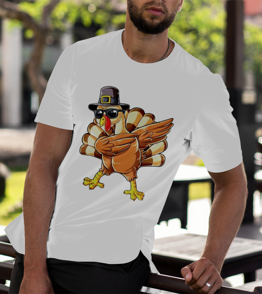 Thanksgiving Turkey Dabbing With Pilgrim Hat And Sunglasses T-Shirt