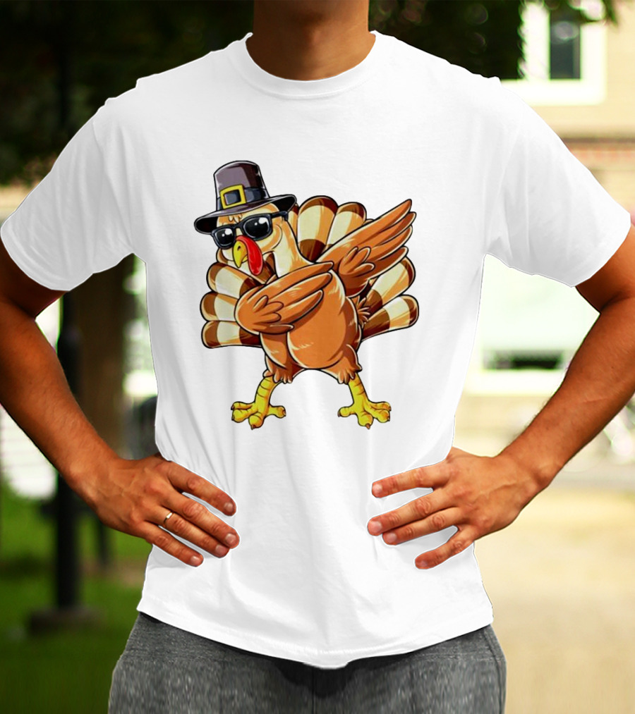 Thanksgiving Turkey Dabbing With Pilgrim Hat And Sunglasses T-Shirt