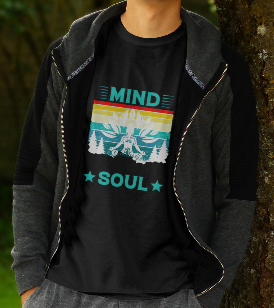 LOSE YOUR MIND FIND YOUR SOUL Yoga Meditation Retro Vintage Rainbow Pine Trees T-Shirt