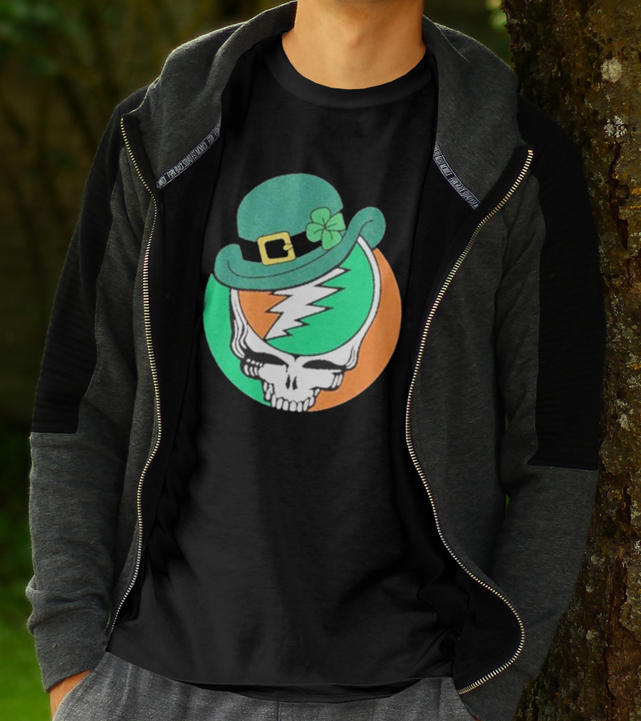 Happy St. Patrick’s Dead And Company Limited Skull In Shamrock Hat With Lightning Bolt T-Shirt