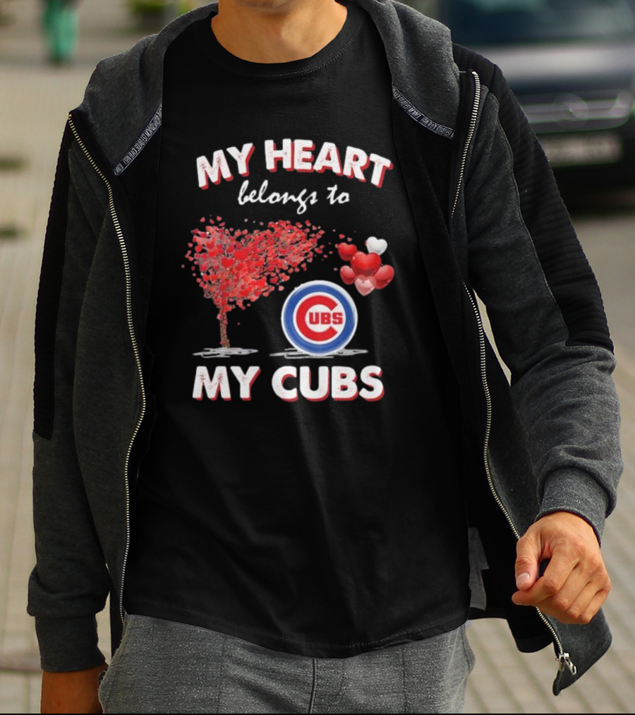 My Heart Belongs To My Cubs Chicago Cubs Love Tree Balloon Hearts T-Shirt