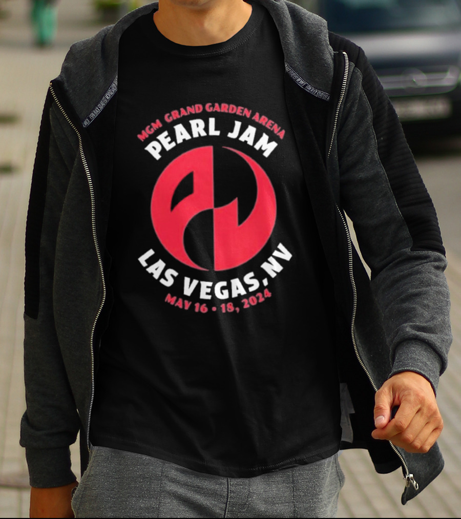 MGM Grand Garden Arena Pearl Jam Las Vegas NV May 16-18 T-Shirt