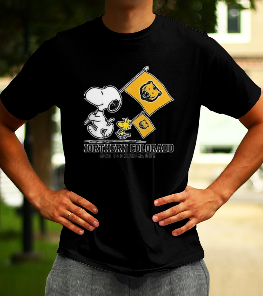 Snoopy Northern Colorado Bears Road To Oklahoma City Flags T-Shirt