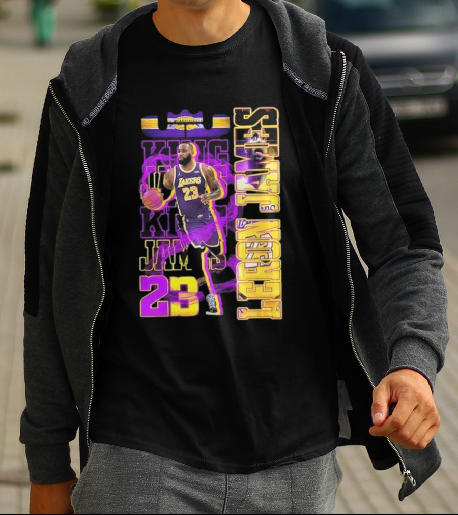 King LeBron James No. 23 Los Angeles Lakers True King Fan T-Shirt