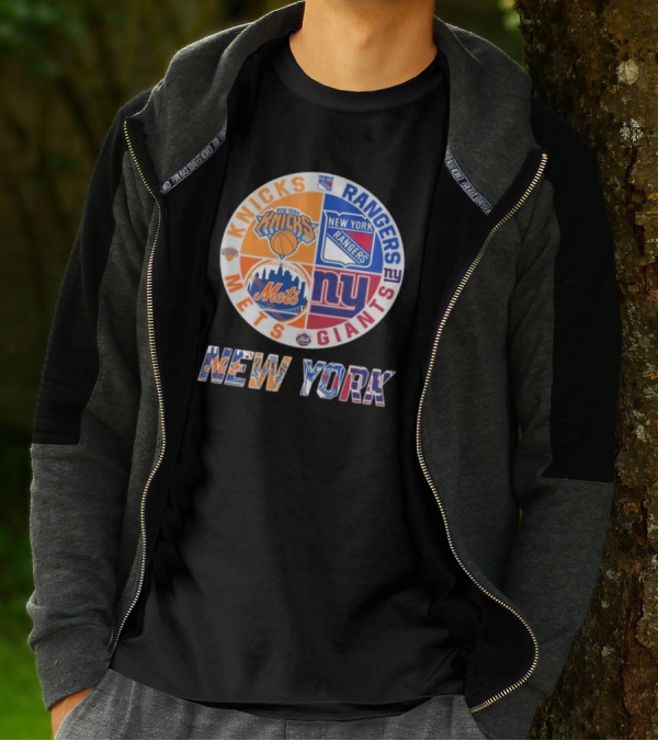 Knicks Rangers Mets Giants New York Proud Fan T-Shirt
