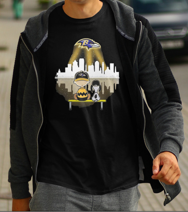 Charlie Brown Snoopy Baltimore Ravens City Skyline T-Shirt
