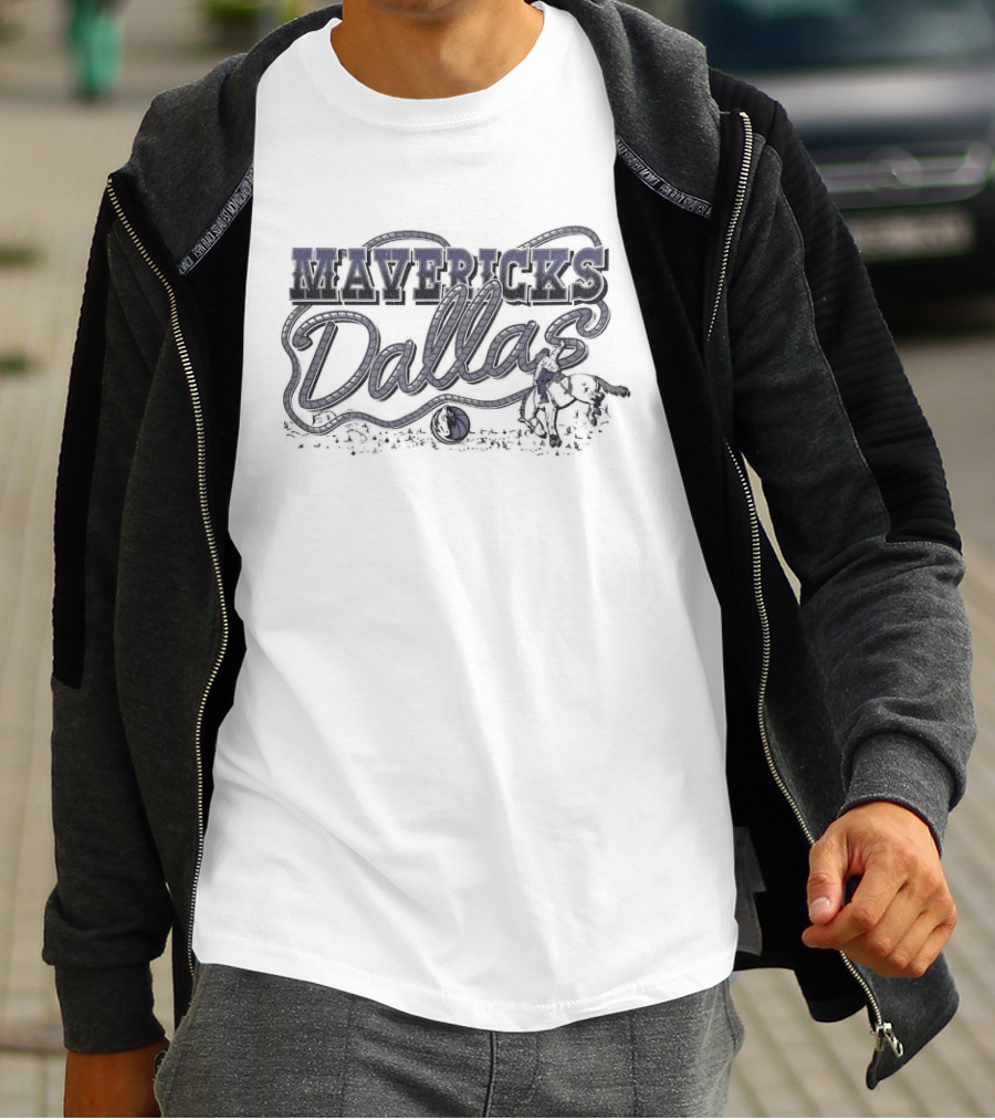 Dallas Mavericks Vintage Rope Western Horse Basketball T-Shirt