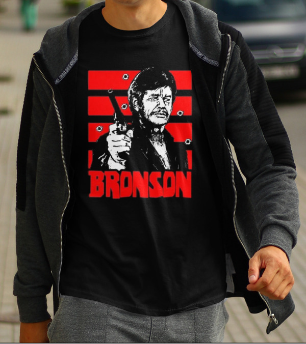 Chat Rat 99 Mag Charles Bronson 70s Movie Death Wish 1974 Gun Iconic Bronson Image T-Shirt