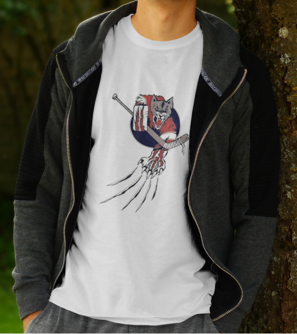 Player Goalie Beast Ice Panther Cat Cougar Hockey Claws T-Shirt