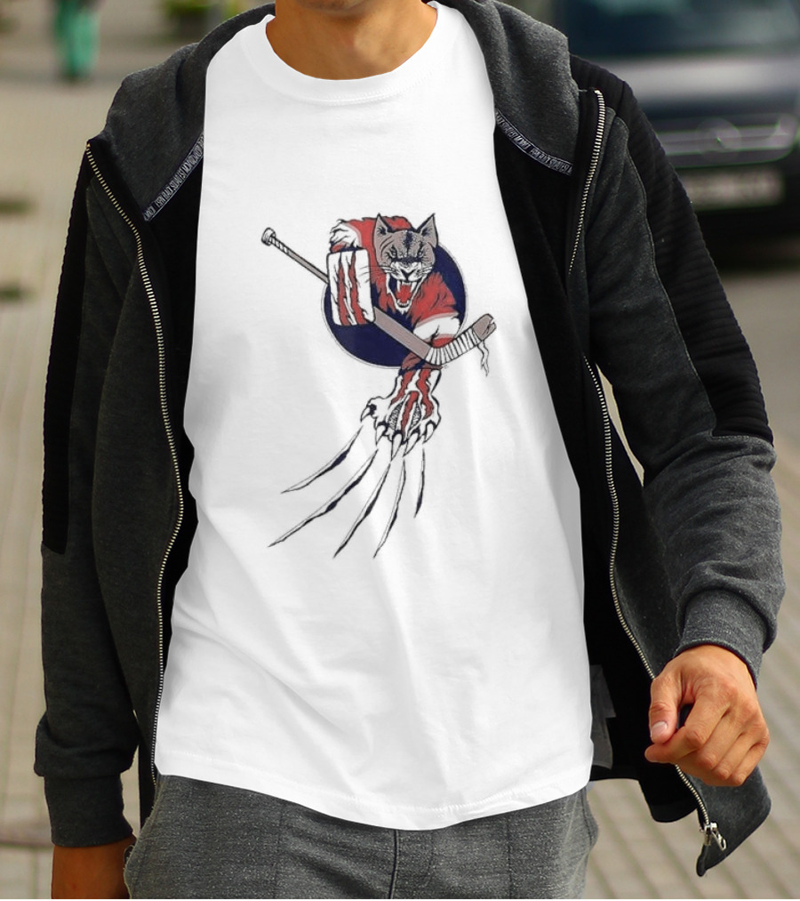 Player Goalie Beast Ice Panther Cat Cougar Hockey Claws T-Shirt