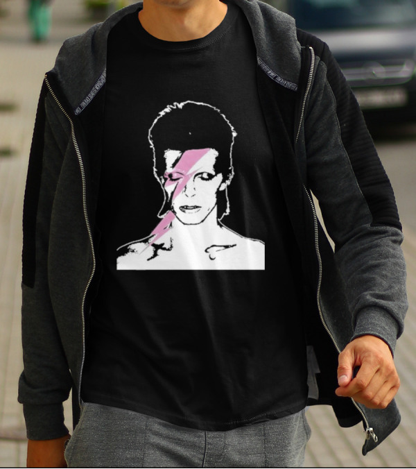 Ziggy Stardust Pink Lightning Bolt Iconic Tribute Carrie Bradshaw Connection T-Shirt