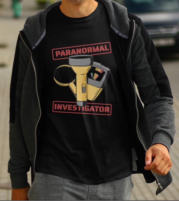 Paranormal Activity Investigator Halloween Kids Flashlight Magnifying Glass Tool T-Shirt