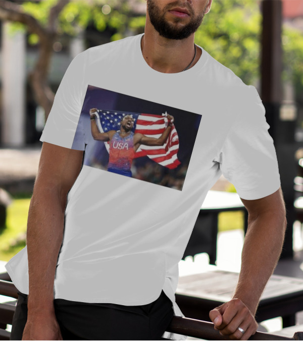 USA Track Champion Noah Lyles Celebrates 100M Victory Paris Olympics T-Shirt