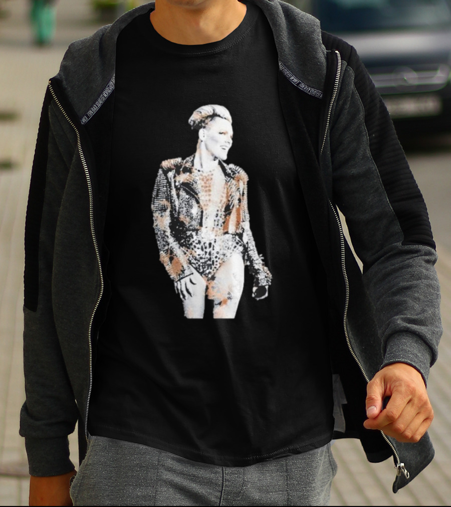 Pink Trustfall Bleach Rock Star Bold T-Shirt