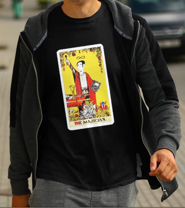 Kurious The Magician Tarot Card I Infinity T-Shirt