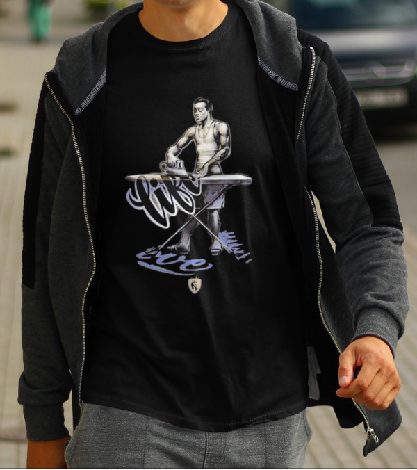 Ogabel Life Ironing Man T-Shirt