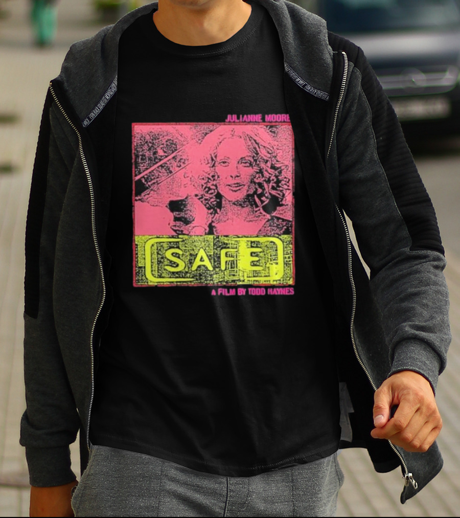 Julianne Moore Safe A Film By Todd Haynes Vintage Pink And Yellow Movie T-Shirt