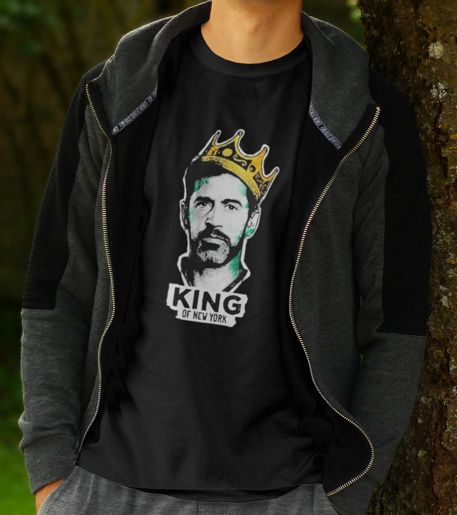 Aaron Rodgers King Of New York Wearing Crown T-Shirt