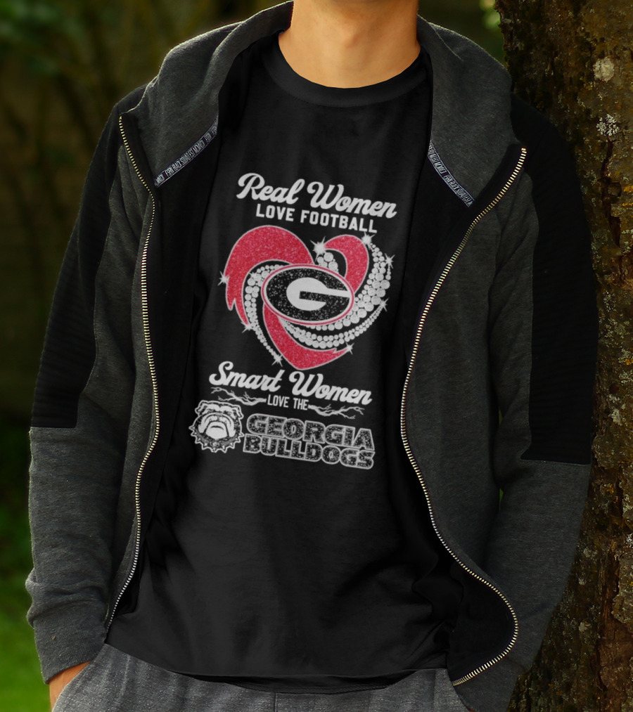 Real Women Love Football Smart Women Love The Georgia Bulldogs With Heart And Glitter T-Shirt