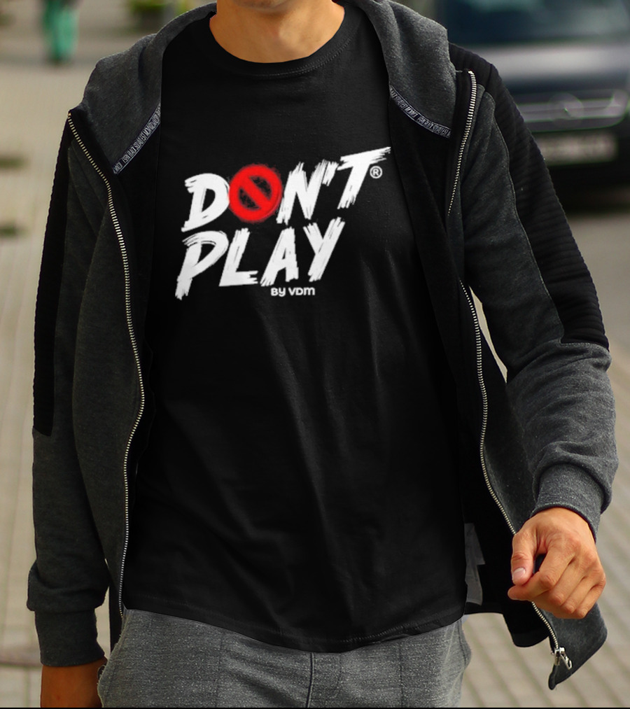 Martins Vincent Otse Don't Play VDM Red Circle T-Shirt