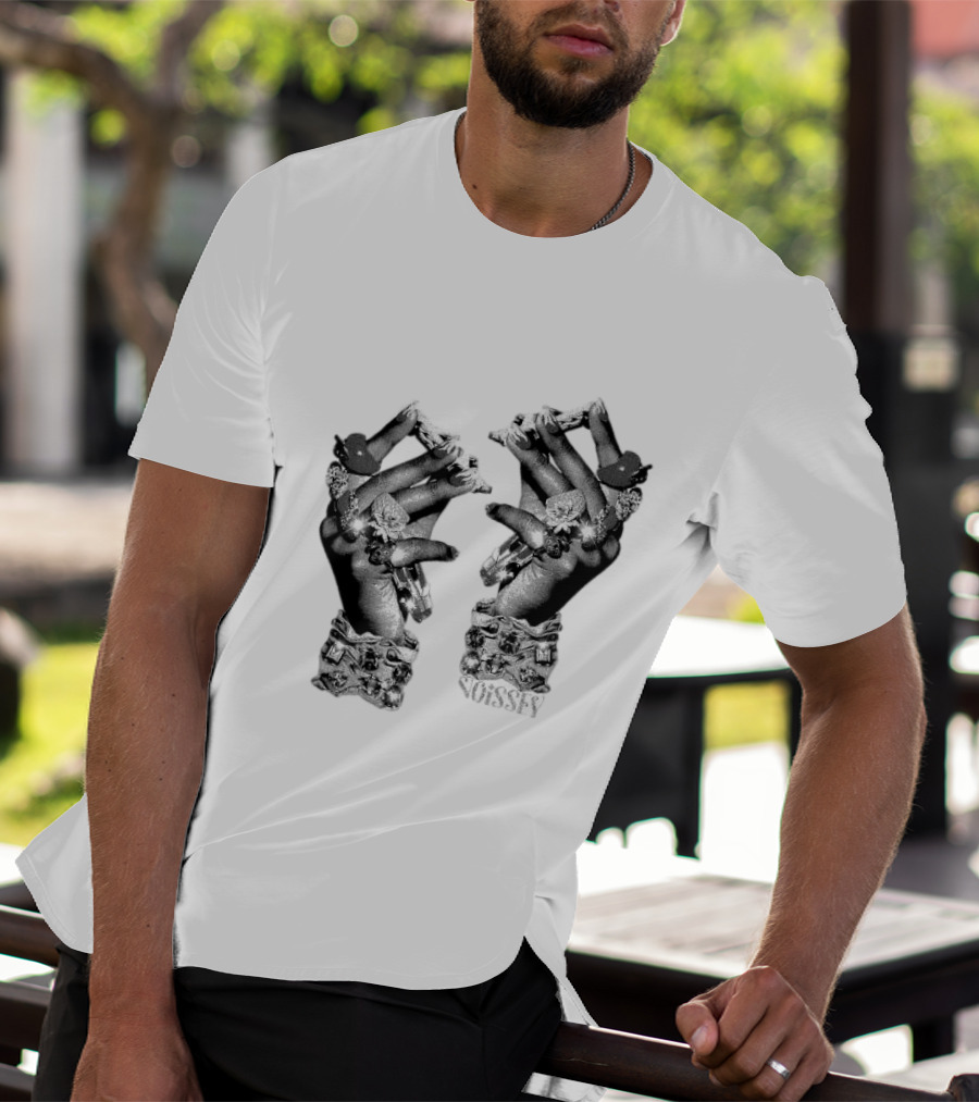 Noisey Vintage Diamond Adorned Fingers Monochrome Print T-Shirt