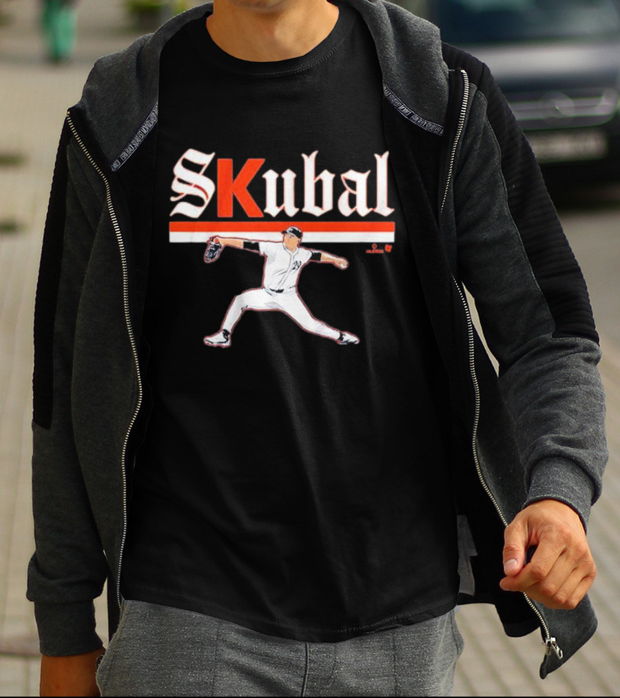 Skubal Pitching Action Vintage Style 24 T-Shirt