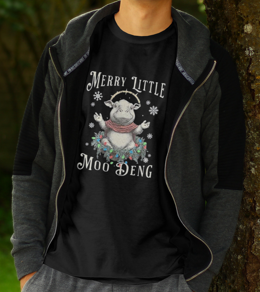 Merry Little Moo Deng Cute Christmas Hippo Surrounded By Snowflakes And Festive Wreath T-Shirt