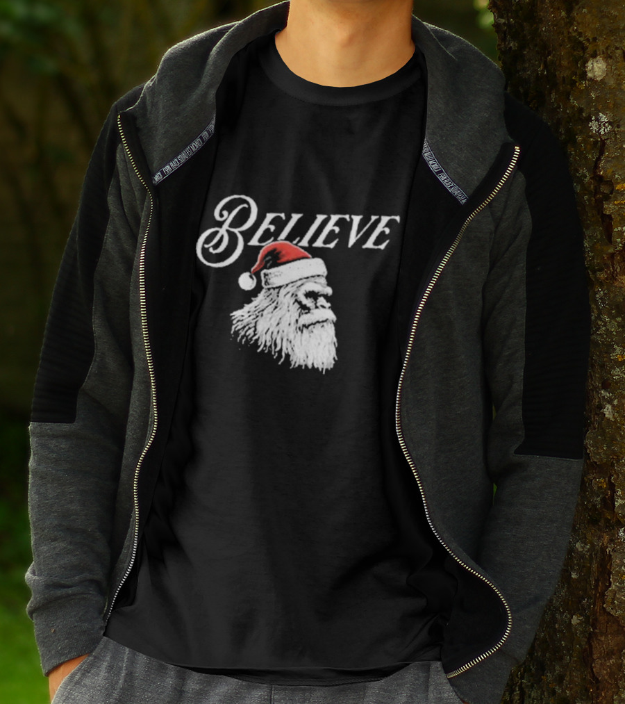 Believe Santa Squatch Christmas Yeti Face T-Shirt