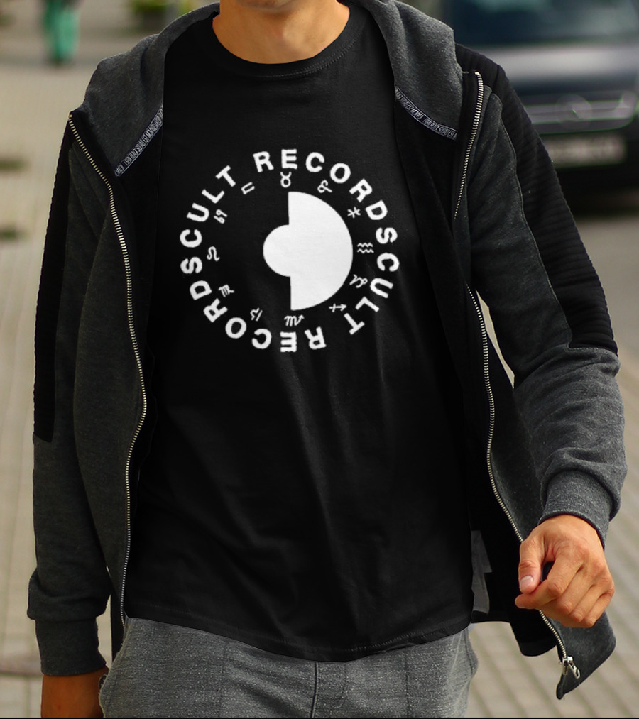 CULT RECORDS UNIF BELIEVING ASTROLOGY SYMBOLS CIRCLE T-Shirt