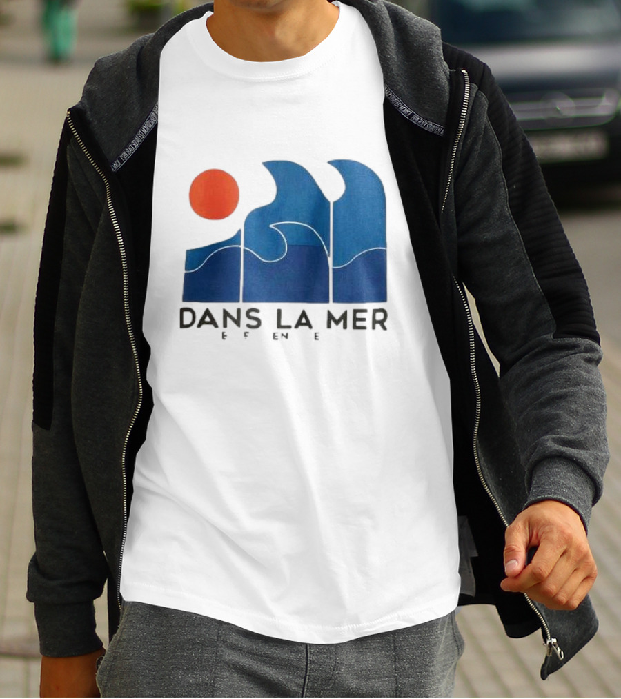 Dans La Mer Waves And Sun T-Shirt
