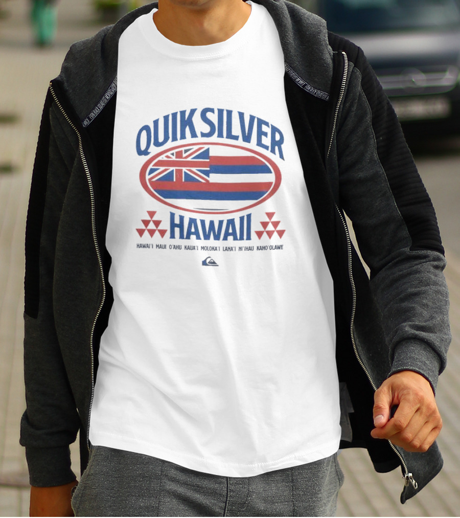 Quiksilver Hawaii Flag Design With Island Names - Hawai'i Maui O'ahu Kaua'i Moloka'i Lana'i Ni'ihau Kaho'olawe T-Shirt