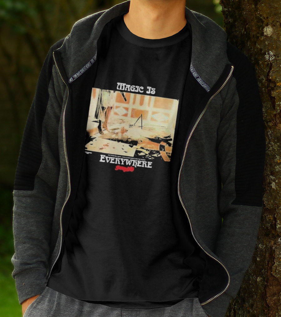 Magic Is Everywhere Suspiria Scene T-Shirt