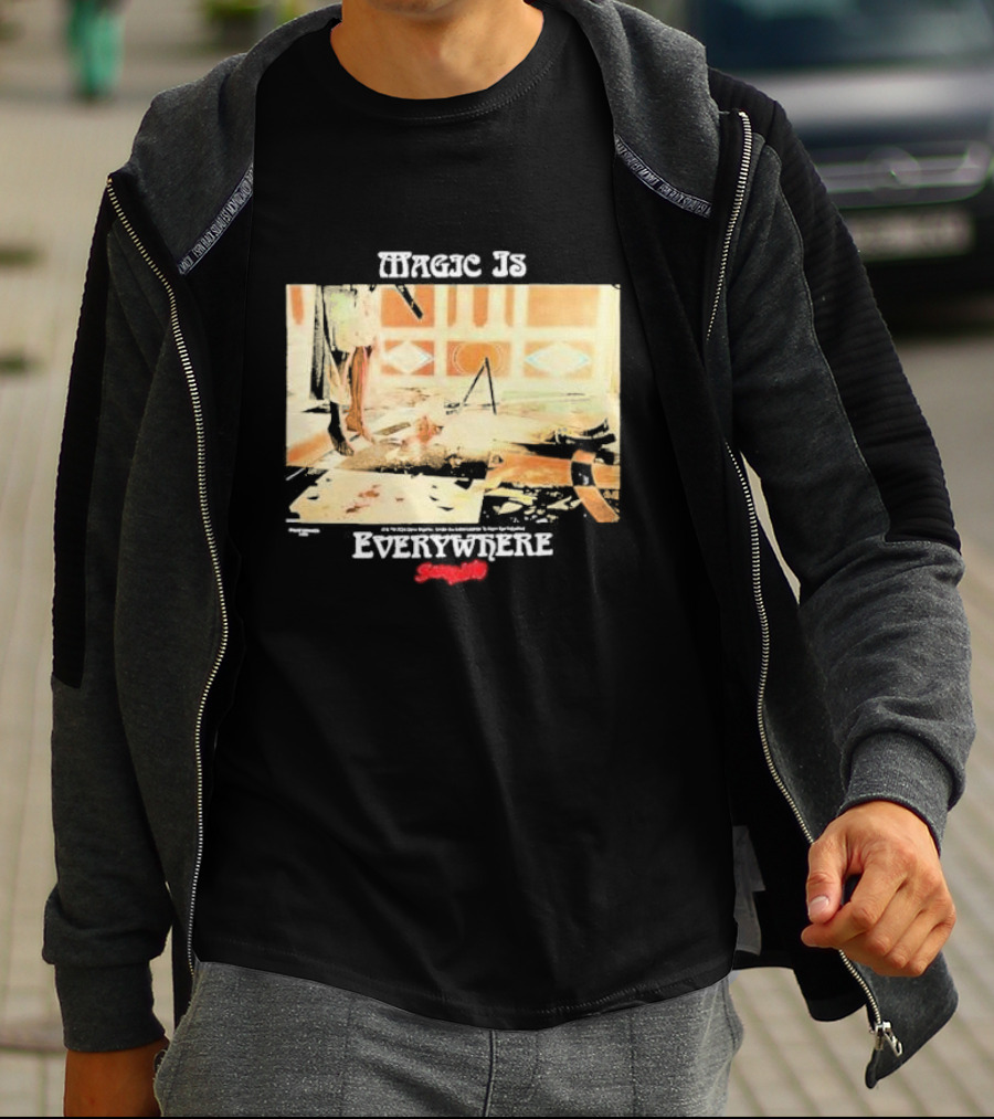 Magic Is Everywhere Suspiria Scene T-Shirt