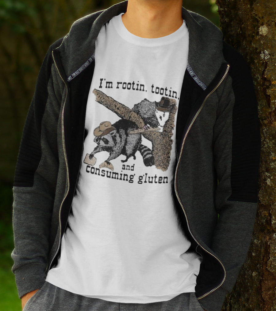 I'm Rootin Tootin Raccoon Duo Consuming Gluten In Cowboy Hats T-Shirt