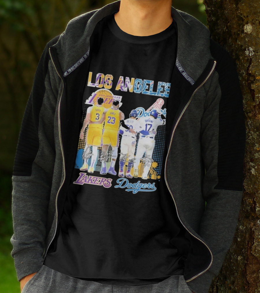 Los Angeles Lakers Dodgers LeBron James Anthony Davis Mookie Betts Freddie Freeman Signatures T-Shirt