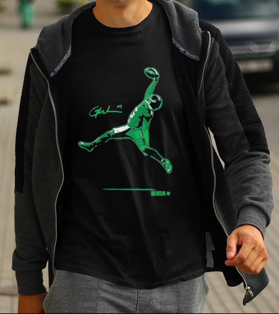Garrett Wilson One-Handed Air Catch GW #5 NFLPA T-Shirt