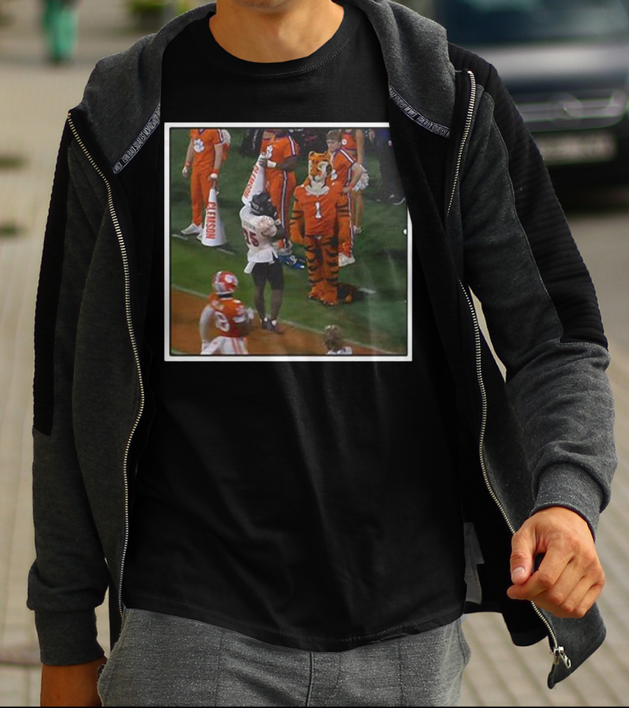 Clemson Tigers Mascot And Louisville Cardinals Player On Sideline T-Shirt