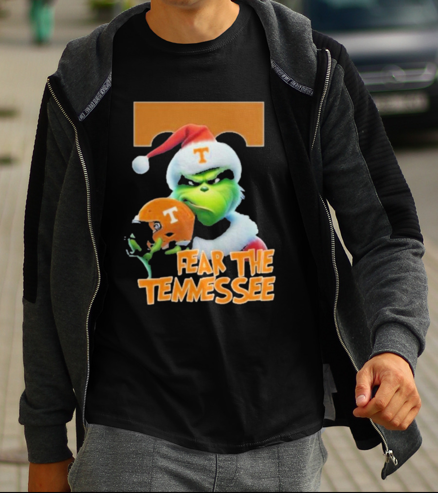 Fear The Tennessee Volunteers Grinch Football Helmets T-Shirt