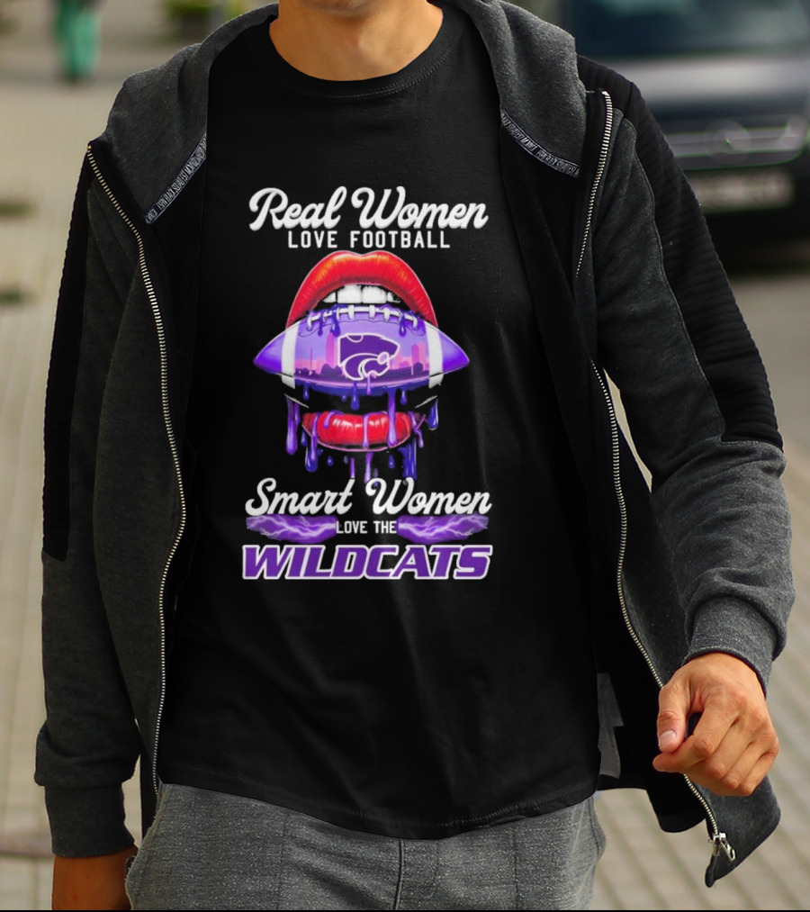 Real Women Love Football Smart Women Love The Wildcats Kansas State Lips T-Shirt