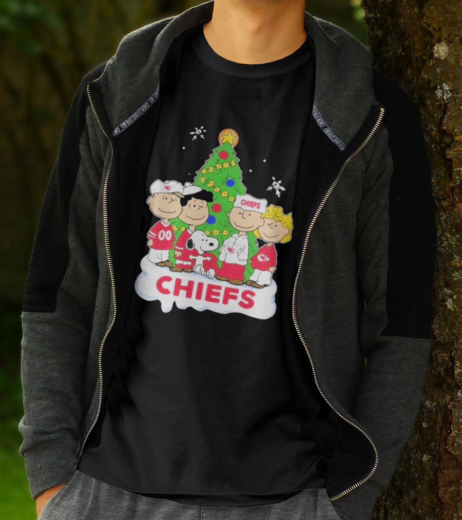 Kansas City Chiefs Snoopy Christmas Peanuts Characters Chiefs NFL Holiday T-Shirt