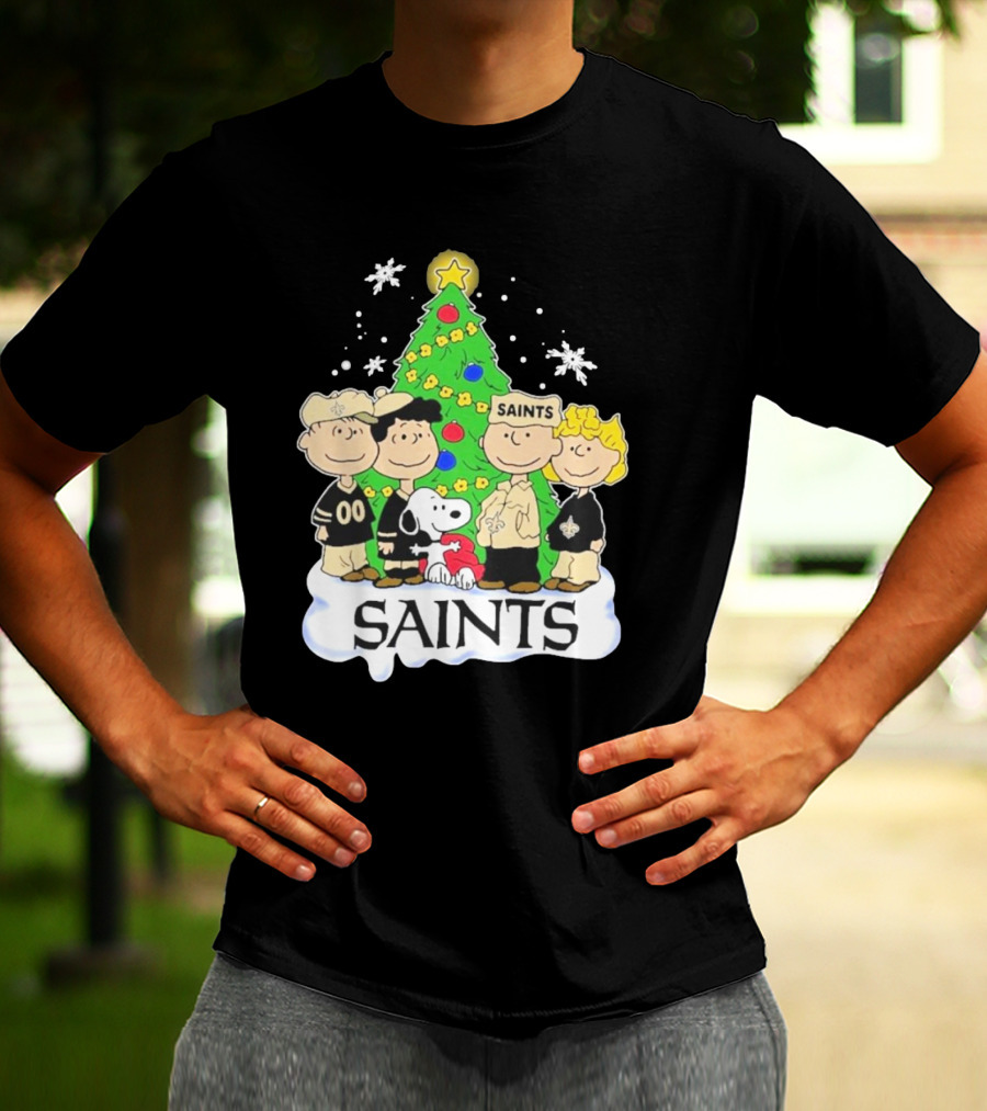 New Orleans Saints Snoopy Christmas Tree Peanuts Characters Snowflakes T-Shirt