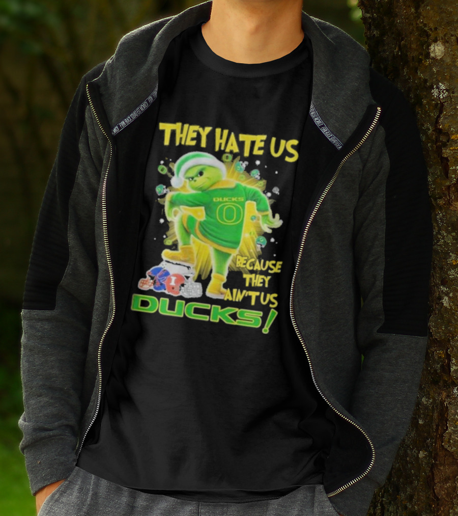 They Hate Us Because They Ain't Us Ducks Merry Christmas T-Shirt