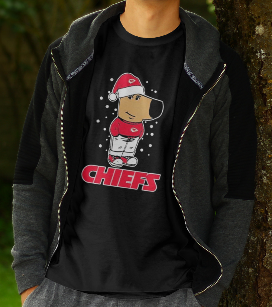 Chill Christmas Chiefs Santa Dog In Snowy Sweater And Hat T-Shirt