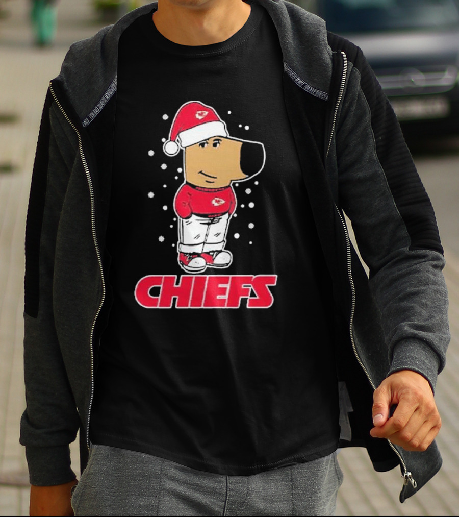 Chill Christmas Chiefs Santa Dog In Snowy Sweater And Hat T-Shirt