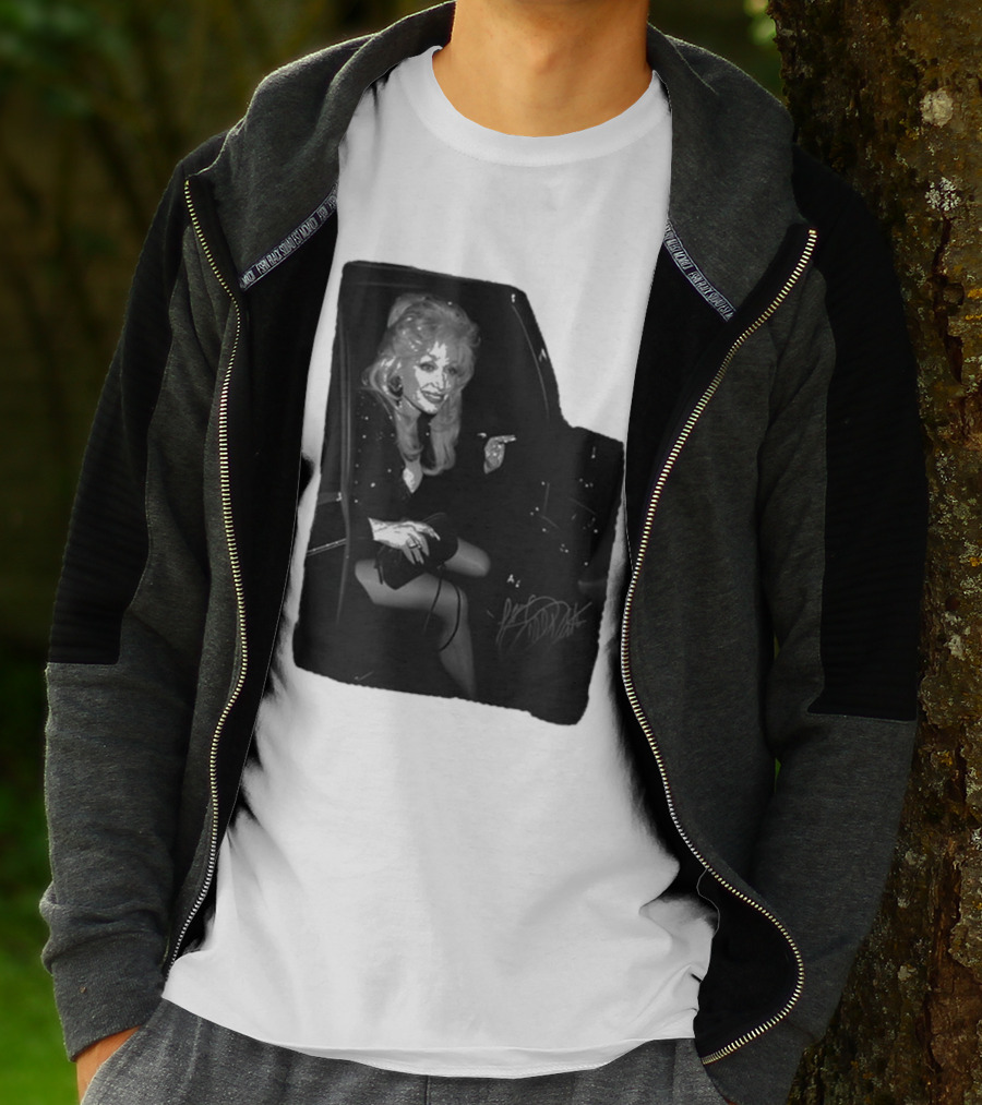 Dolly Parton Iconic Limo Moment T-Shirt